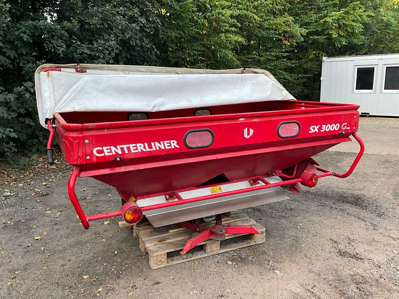 Fertilizer spreader Lely Centerline SX 3000