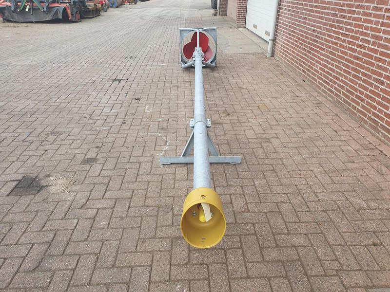 Fertilizer spreader MESTMIXER Reck 5000mm