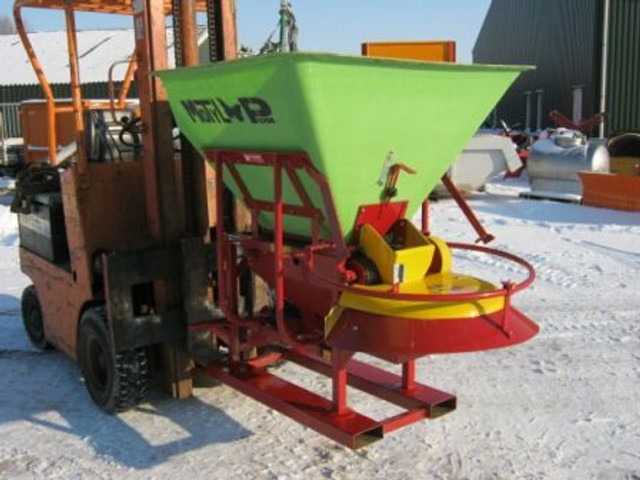 Fertilizer spreader Onbekend Zoutstrooier