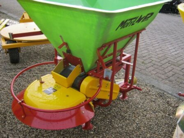 Fertilizer spreader Onbekend Zoutstrooier
