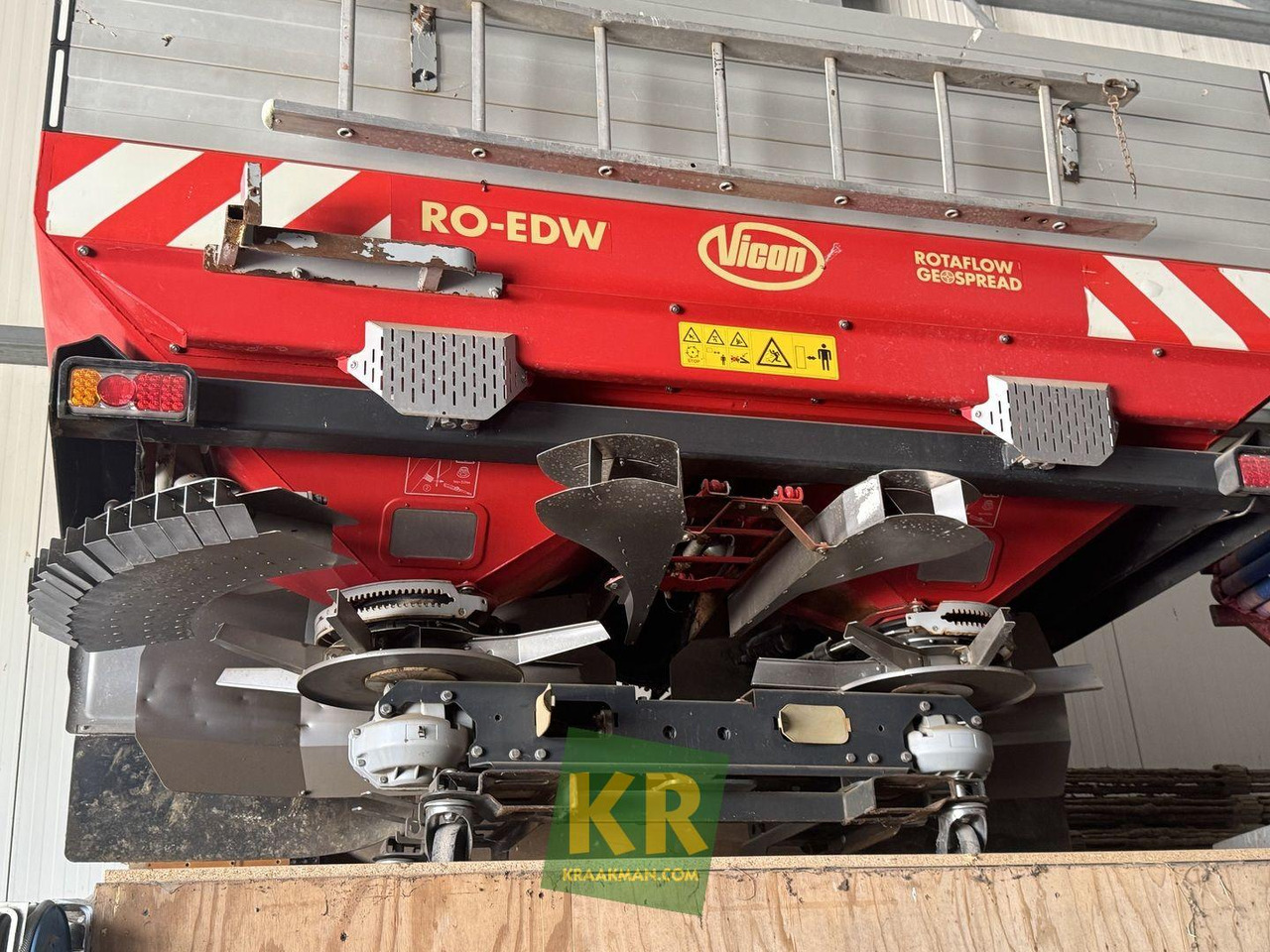 Fertilizer spreader Vicon RO-EDW strooier