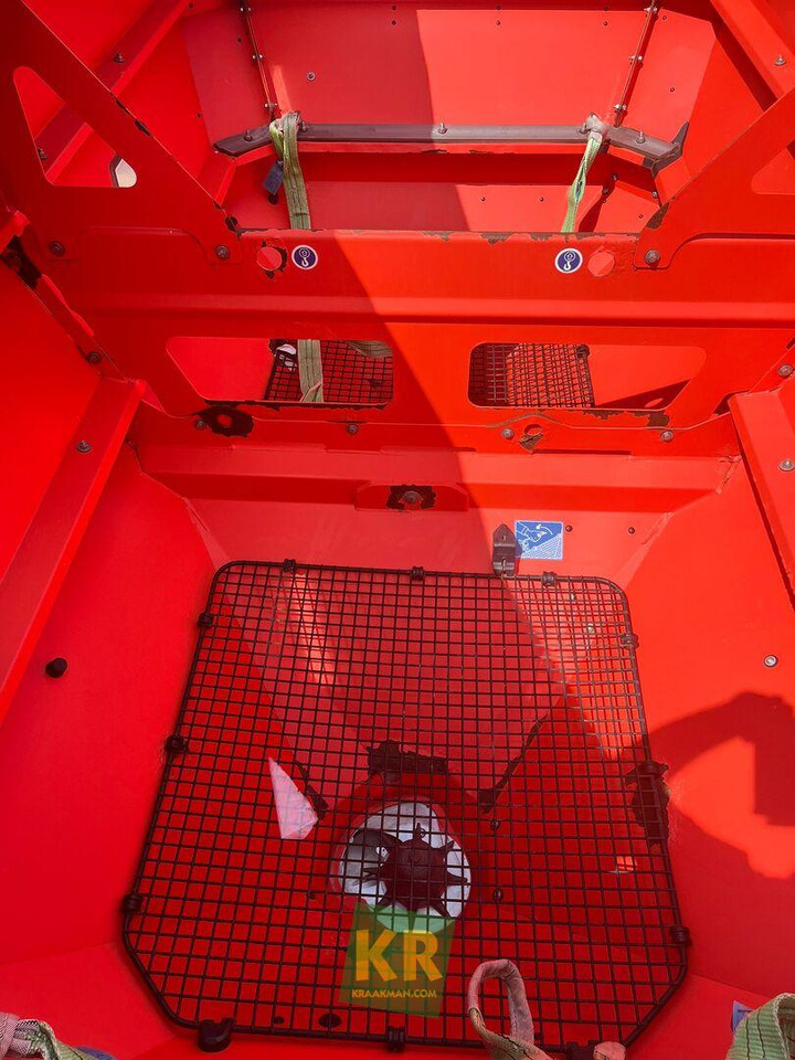 Fertilizer spreader ZZ Conversie Rauch