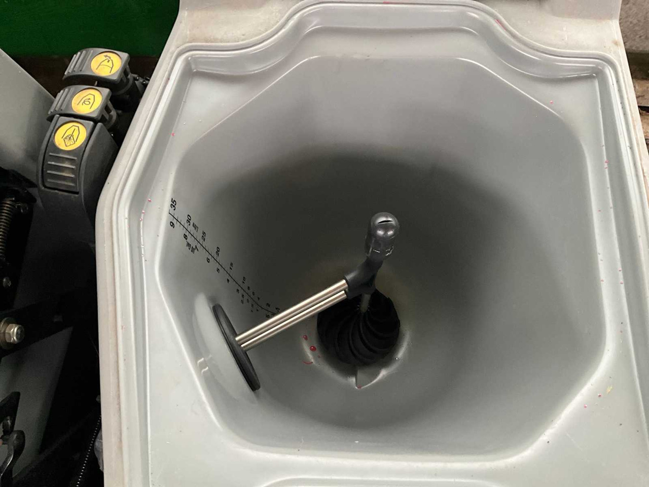 Fertilizing equipment Hardi