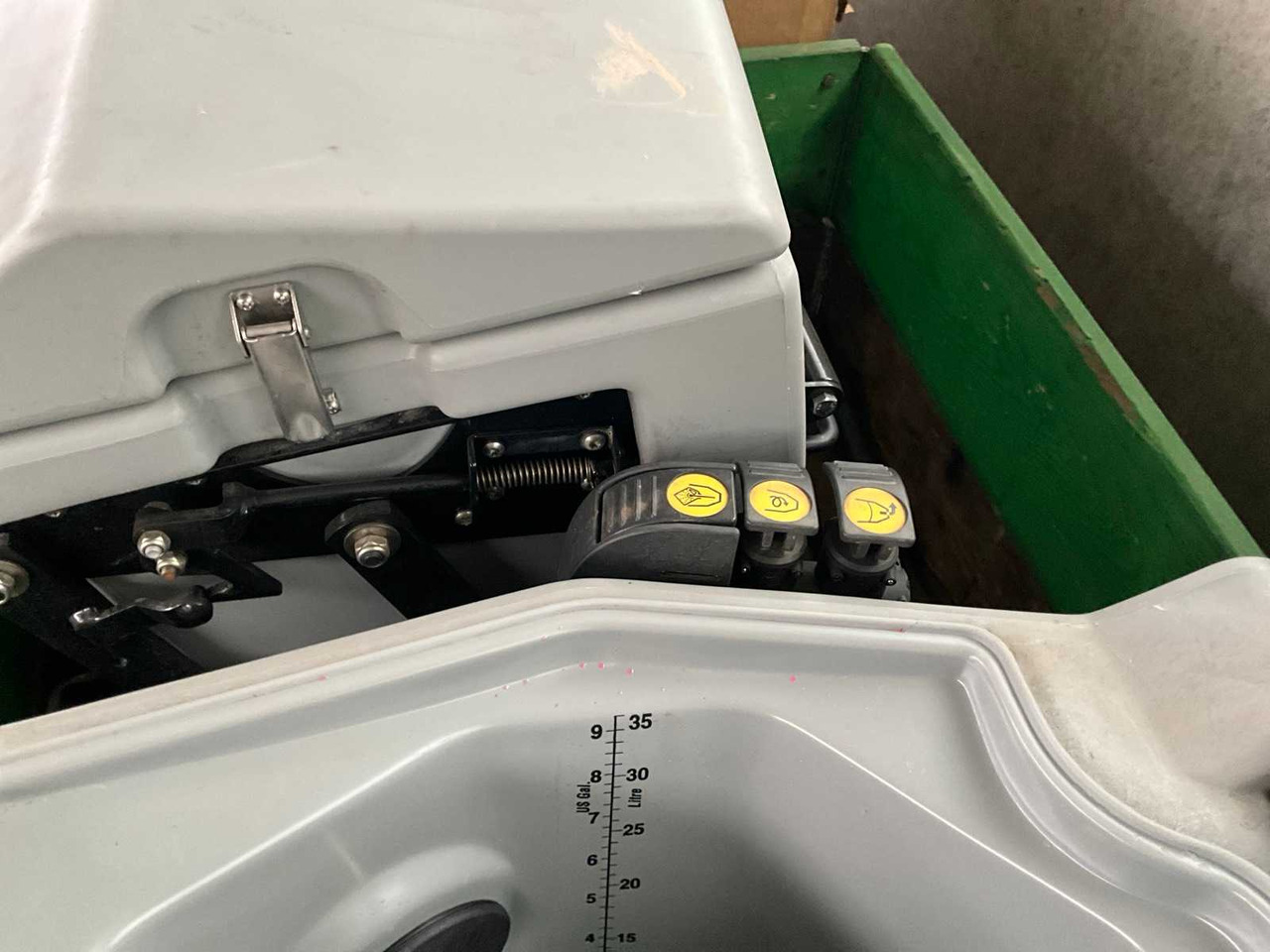 Fertilizing equipment Hardi