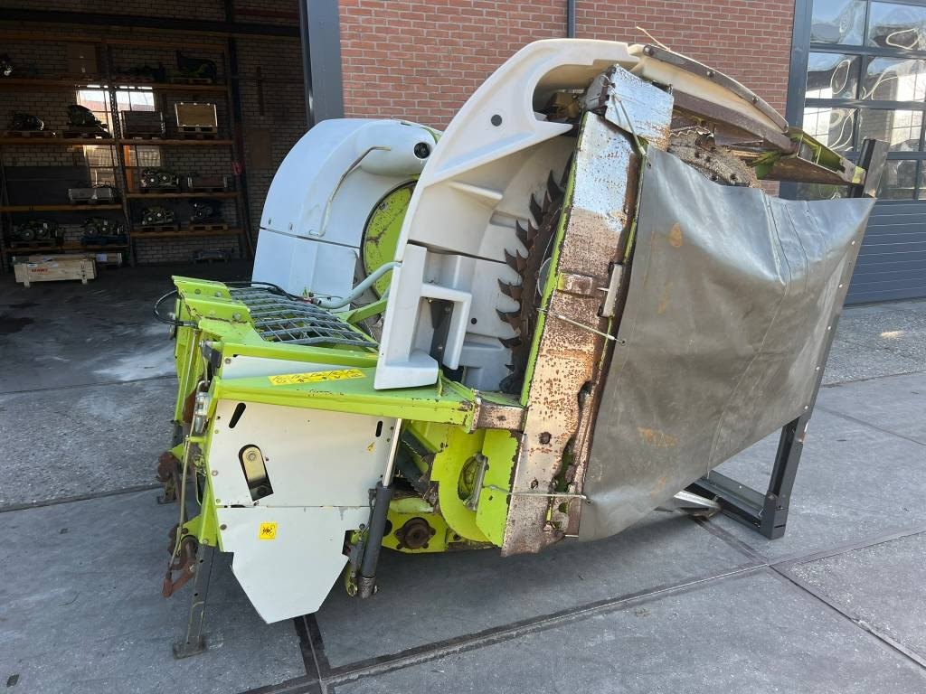 Forage harvester Claas RU 450 Xtra