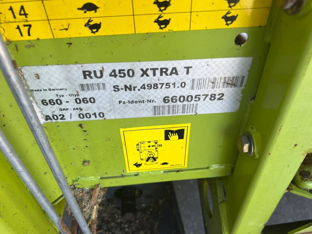Forage harvester Claas RU 450 Xtra