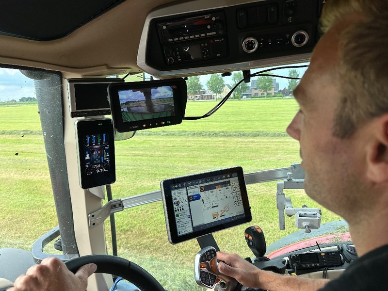 Forage harvester Elho Cobra 7710T getrokken hakselaar grashakselaar