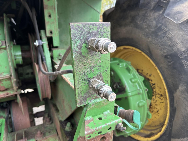 Forage harvester John Deere 6650 FOR PARTS