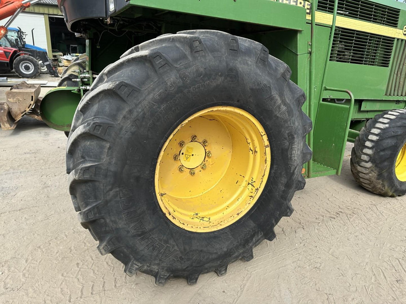 Forage harvester John Deere 6650 FOR PARTS