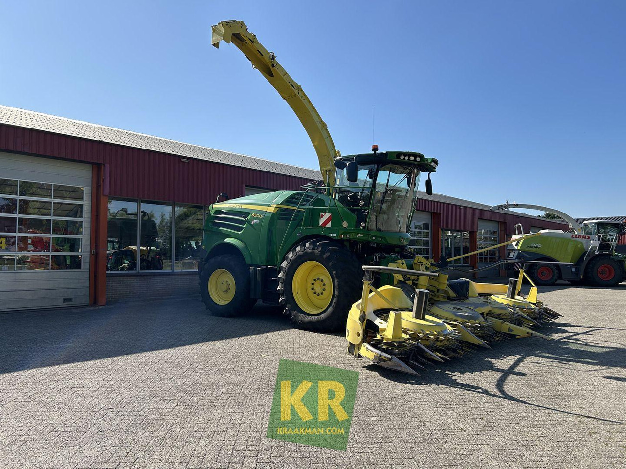 Forage harvester John Deere 8500