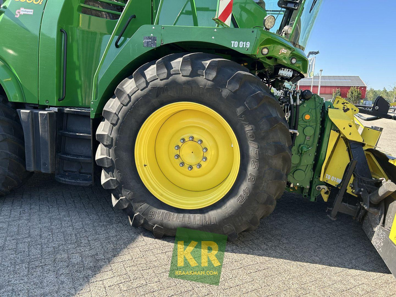 Forage harvester John Deere 8500