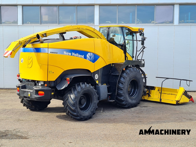 Forage harvester New Holland FR9050