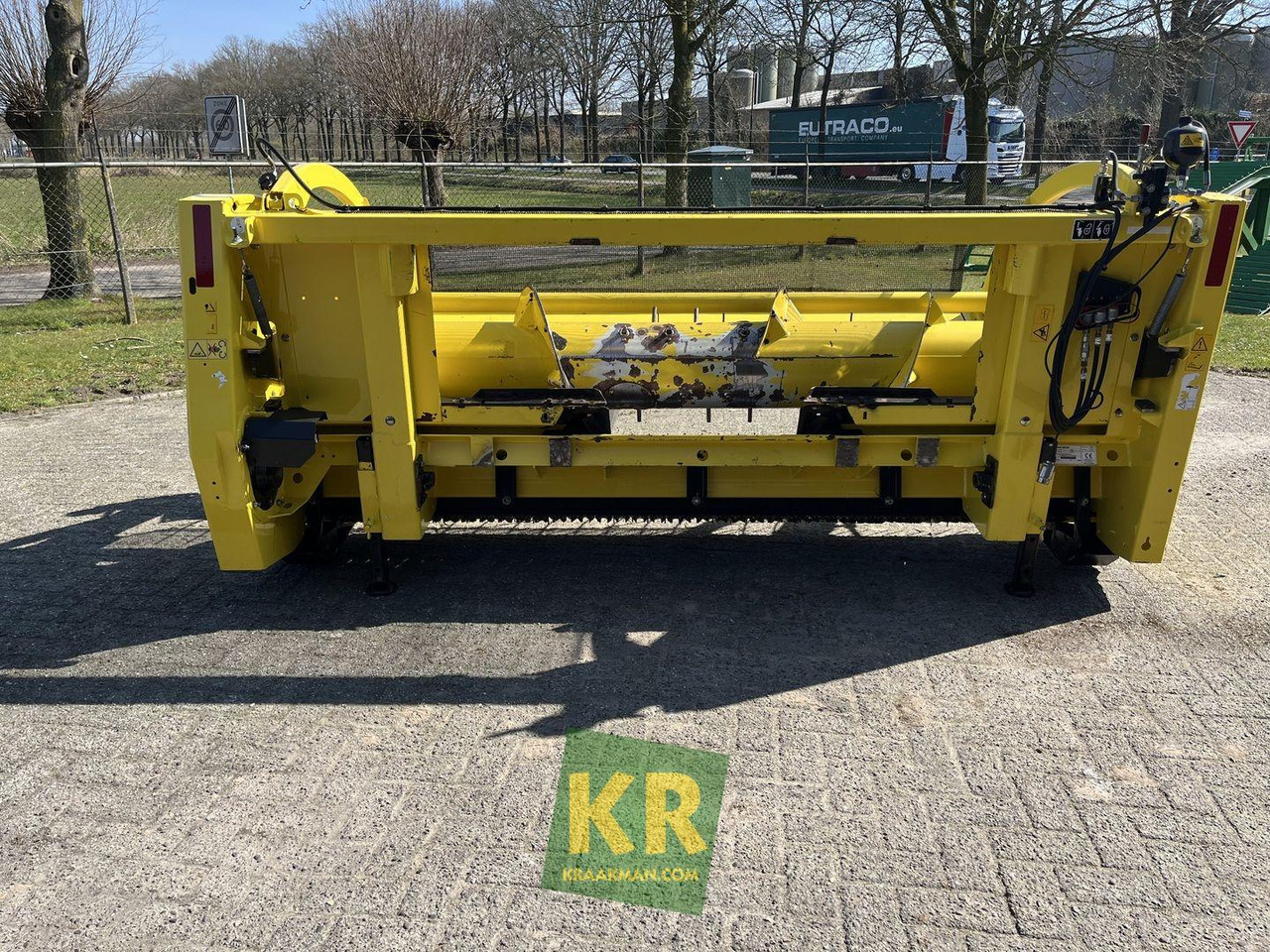 Forage harvester attachment 630C John Deere