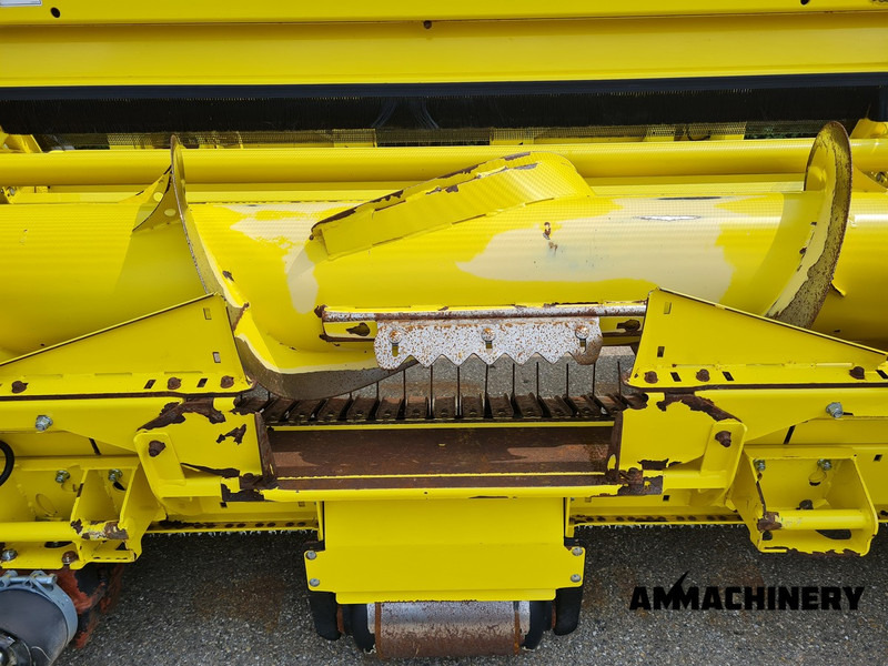 Forage harvester attachment John Deere 639 pick-up