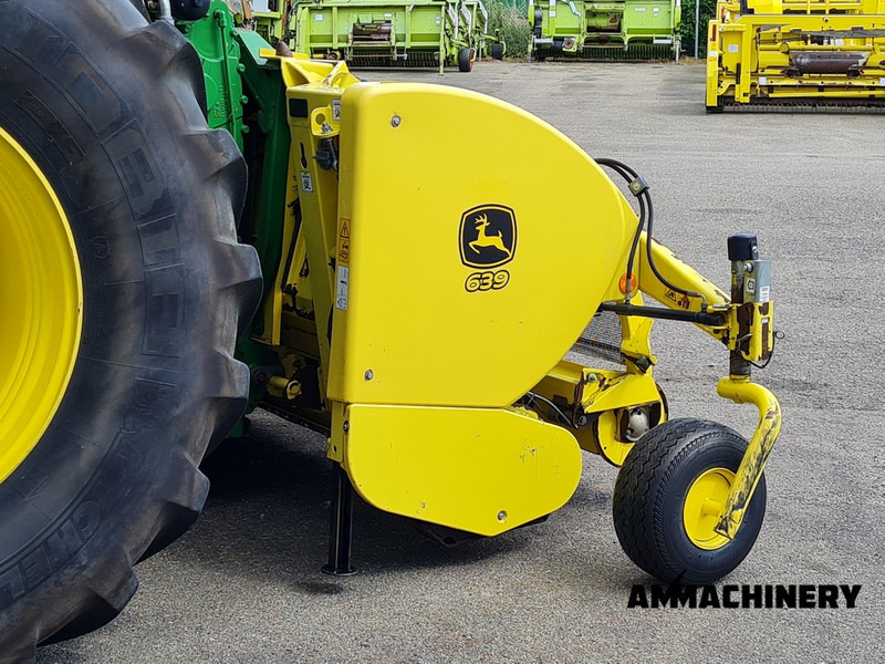 Forage harvester attachment John Deere 639 pick-up