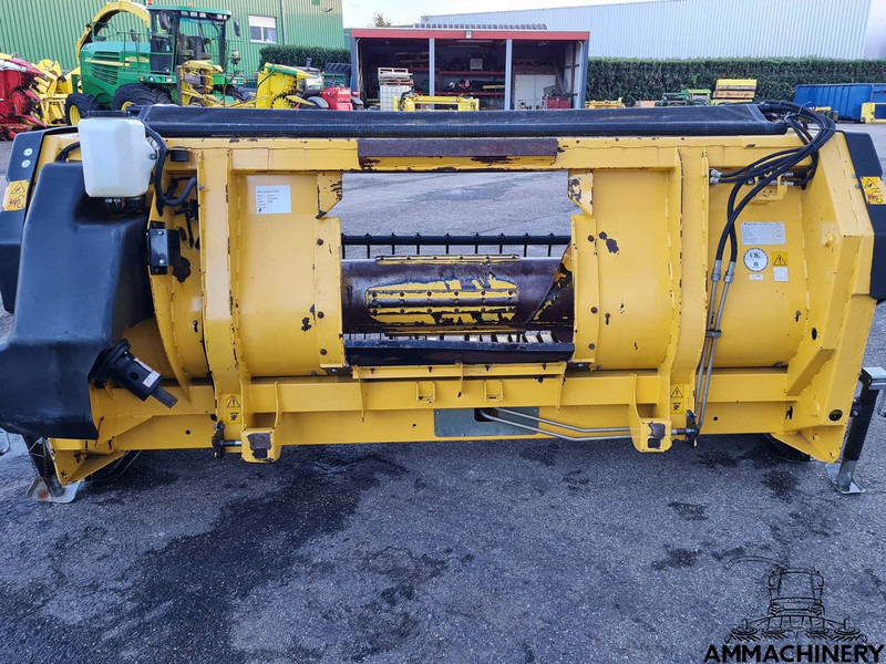 Forage harvester attachment New Holland 273FP