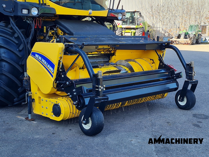 Forage harvester attachment New Holland 300FP pick up