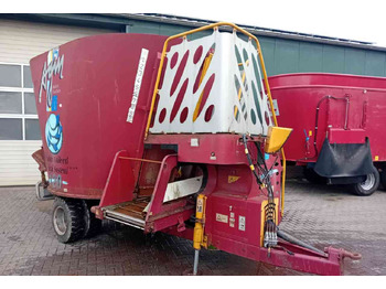 Forage mixer wagon AGM W12 voermengwagen voermachines