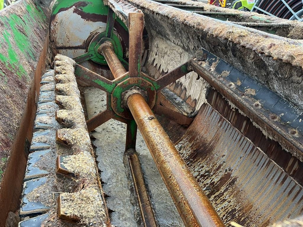 Forage mixer wagon Keenan Mech-Fiber 365