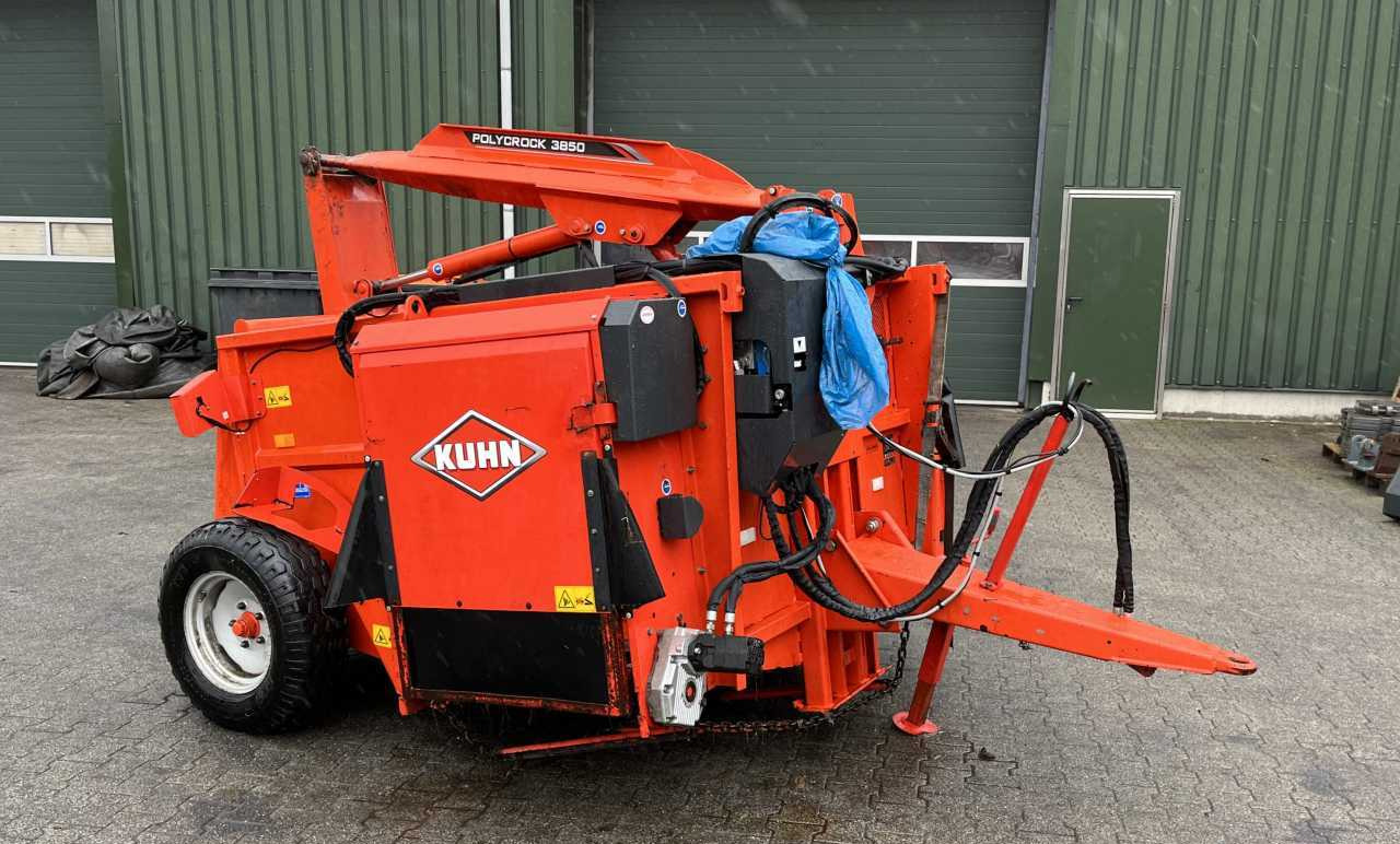 Forage mixer wagon Kuhn Polycrock 3850 voermachines