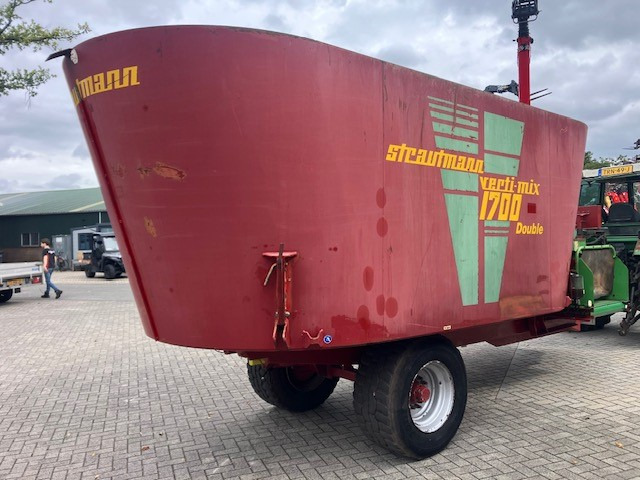 Forage mixer wagon STRAUTMANN Vertimix 1700 double
