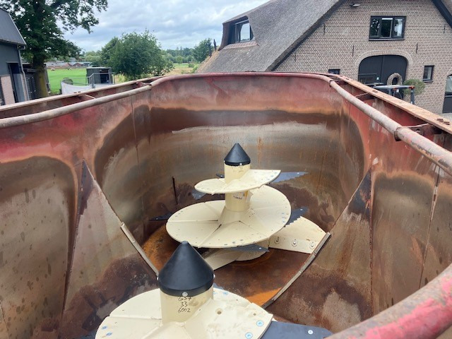 Forage mixer wagon STRAUTMANN Vertimix 1700 double