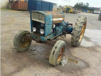 Farm tractor Ford 2000: picture 1