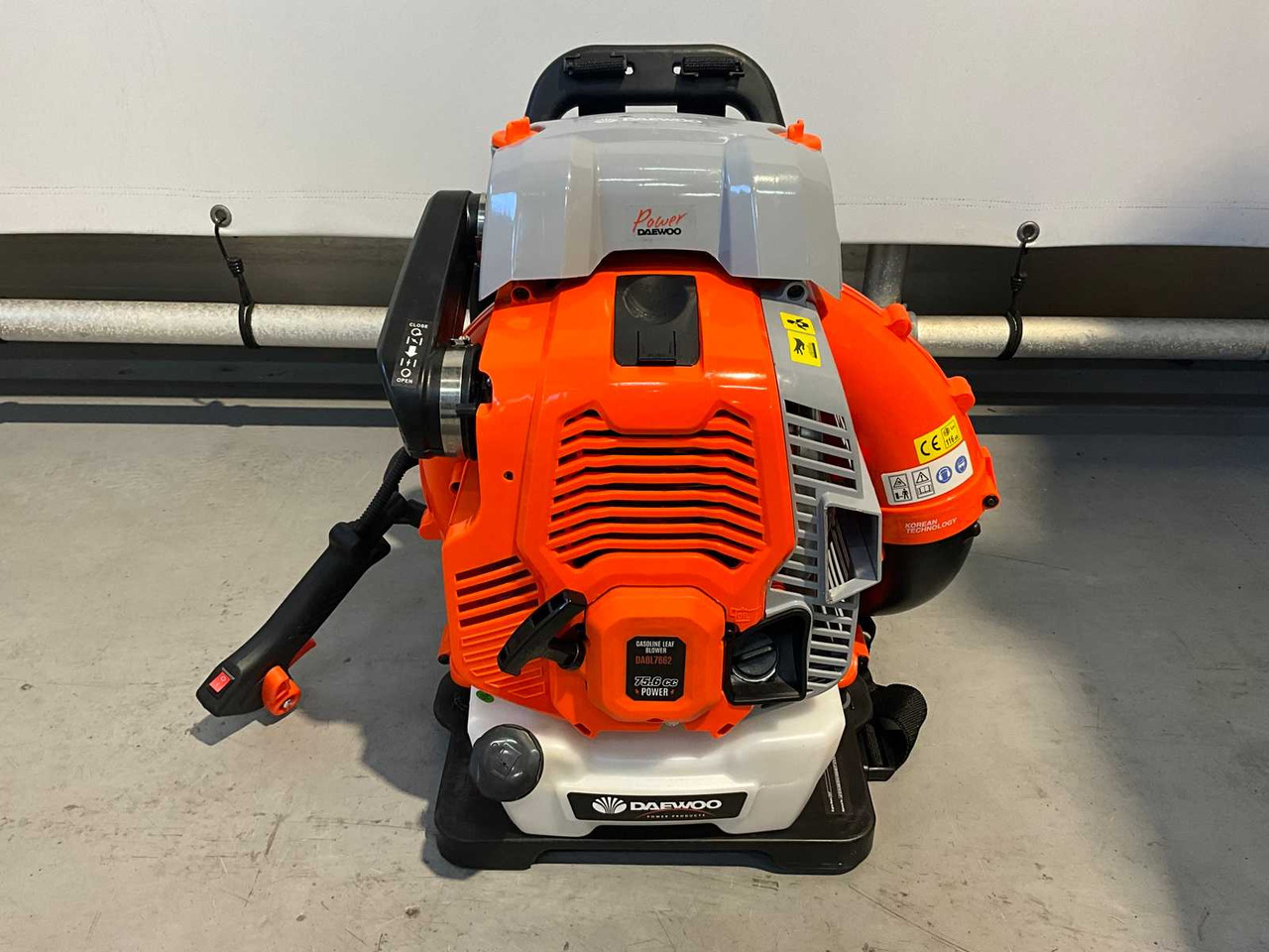 Garden equipment Daewoo DABL7662