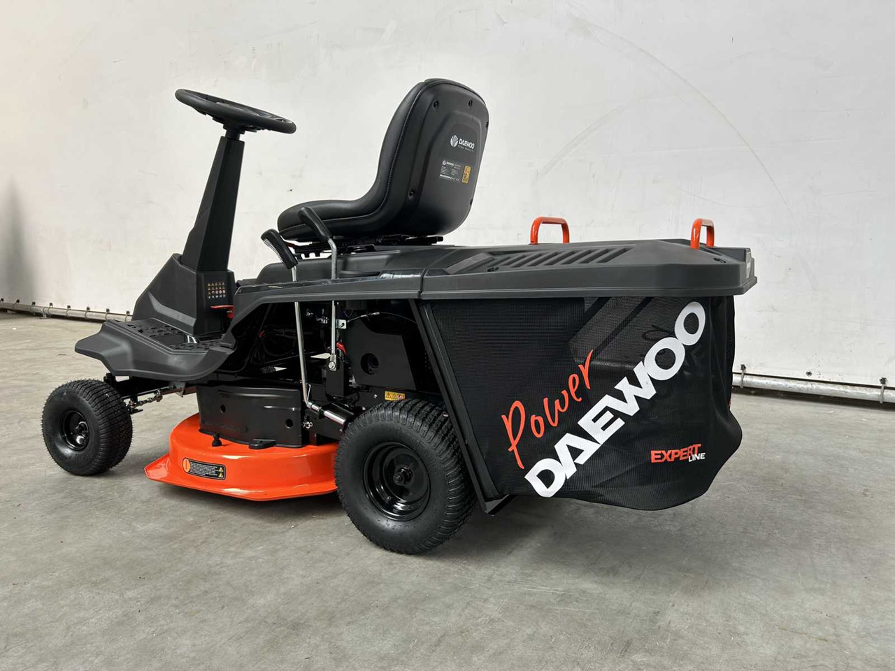 Garden mower Daewoo DAXRM224