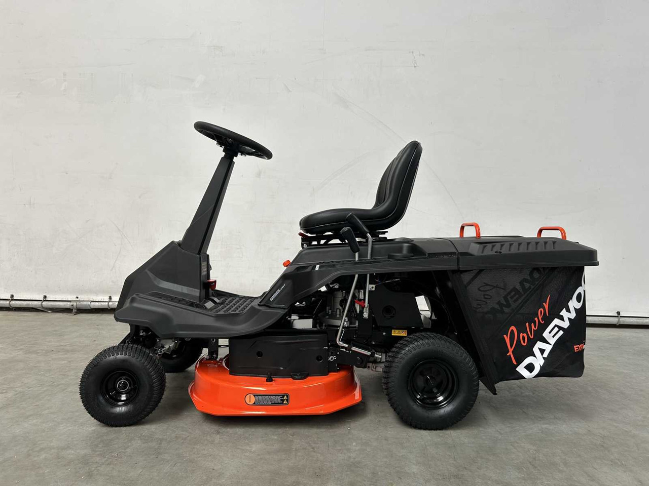 Garden mower Daewoo DAXRM224