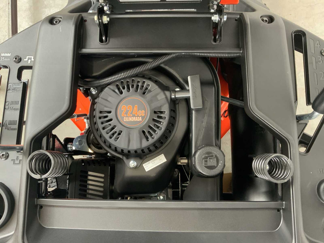 Garden mower Daewoo DAXRM224