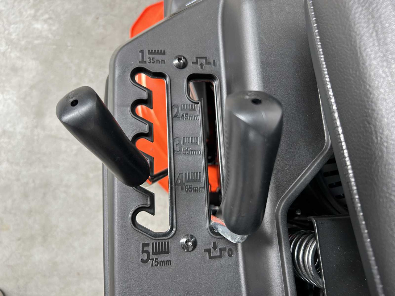 Garden mower Daewoo DAXRM224