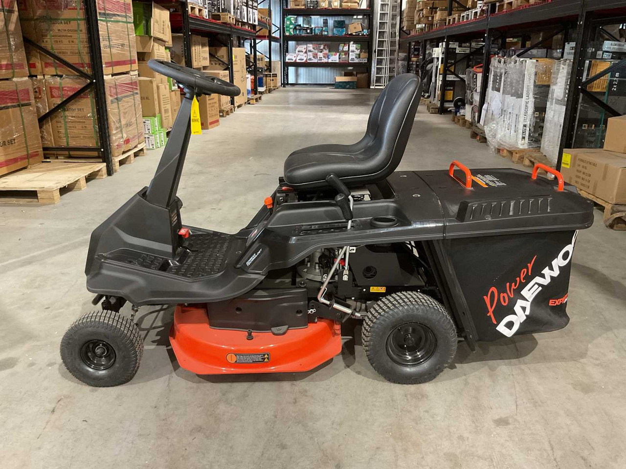 Garden mower Daewoo DAXRM224