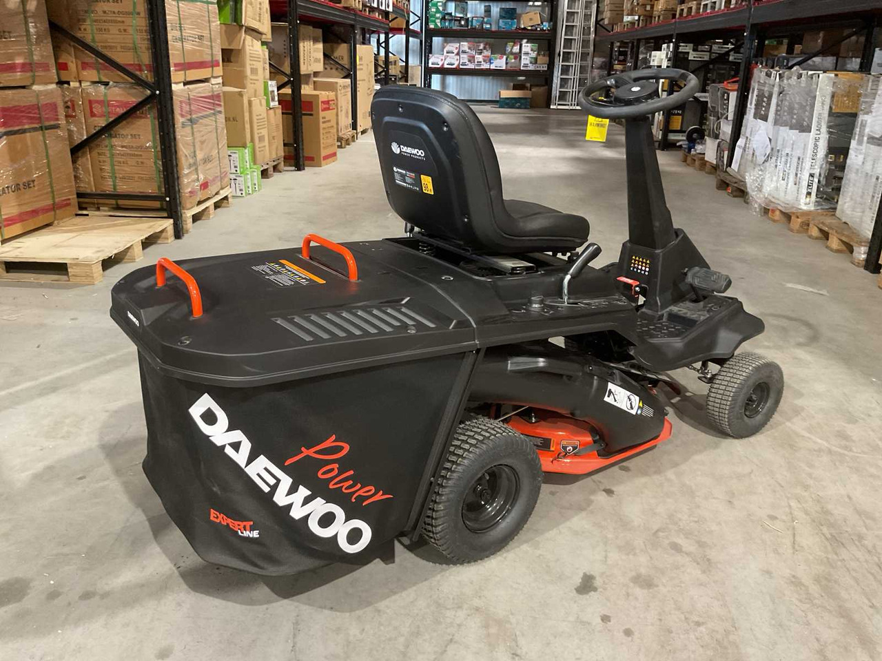Garden mower Daewoo DAXRM224