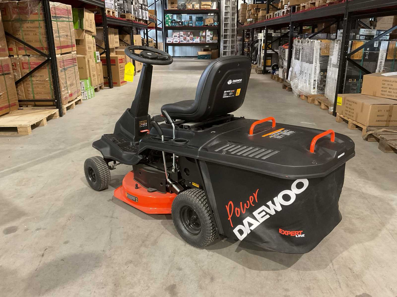 Garden mower Daewoo DAXRM224