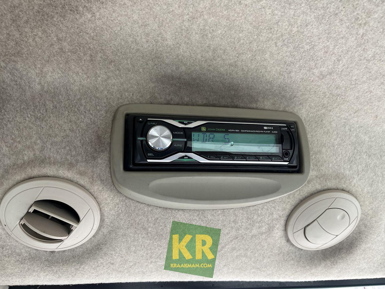 Garden mower John Deere 1585