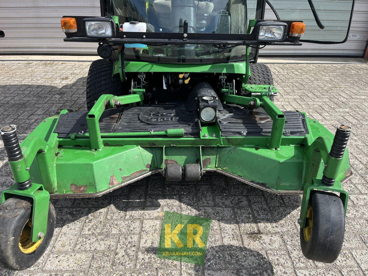 Garden mower John Deere 1585