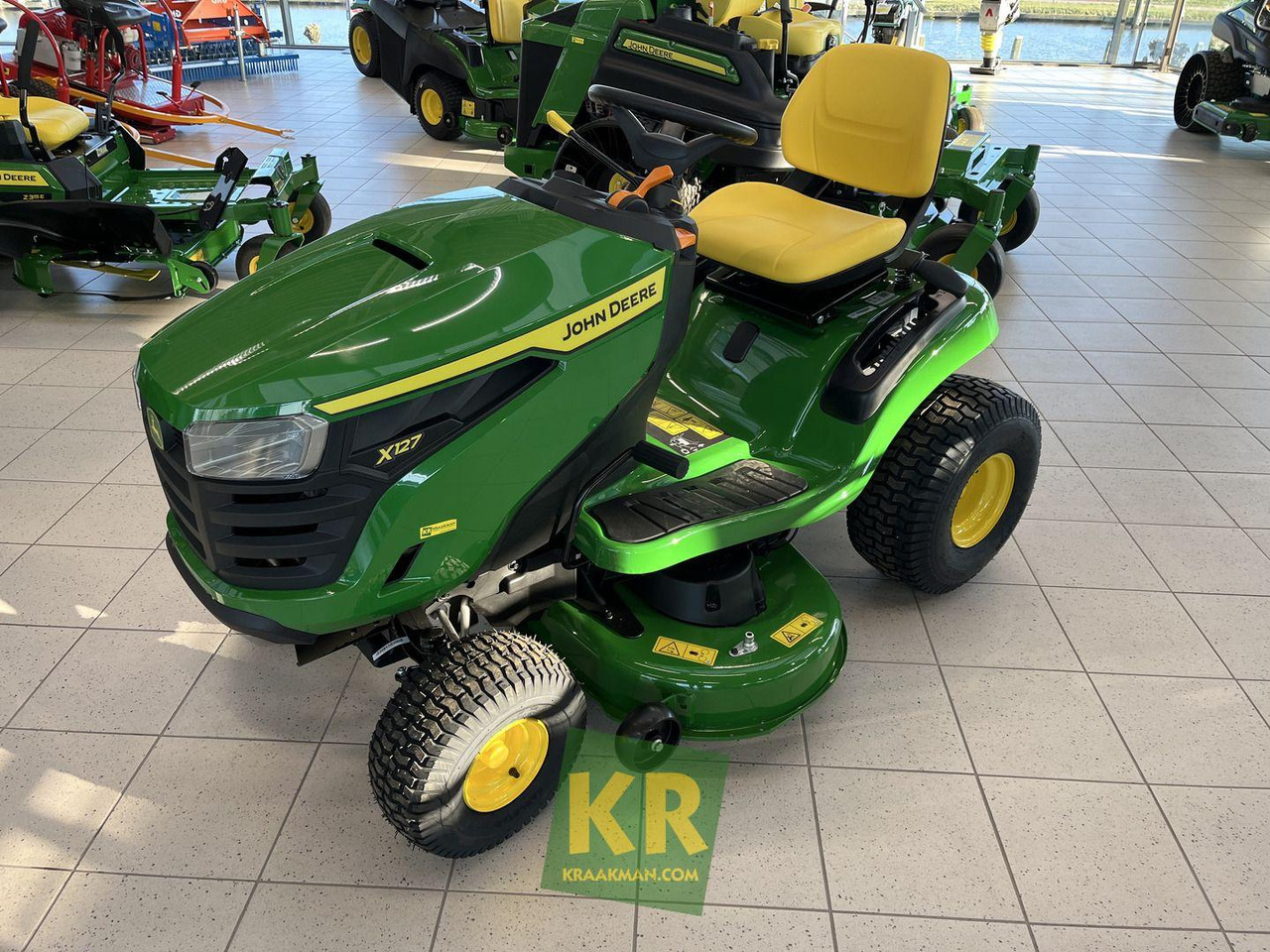 Garden mower John Deere X127