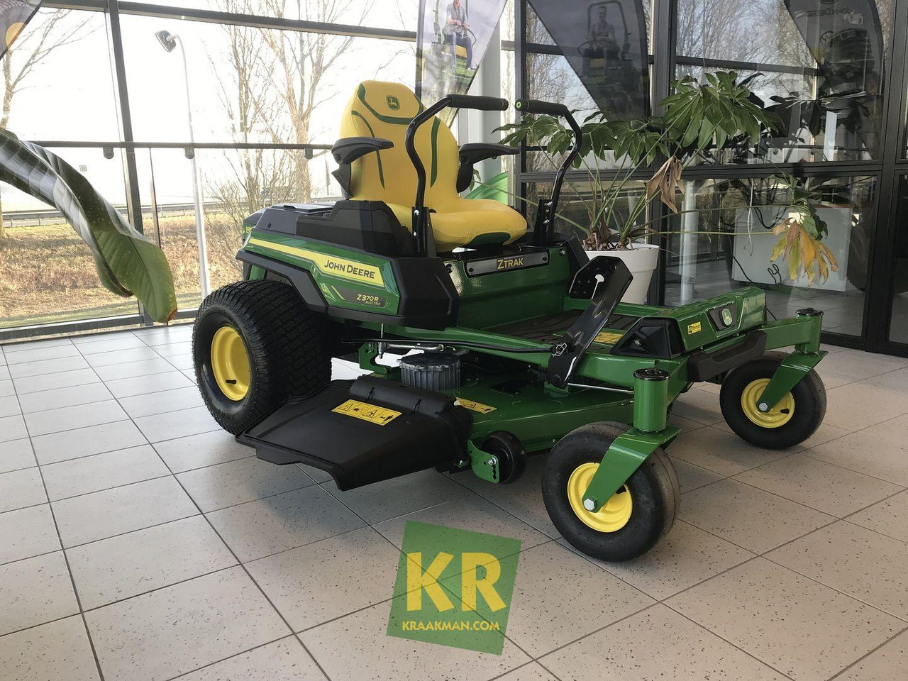 Garden mower John Deere Z370R ELECTRIC