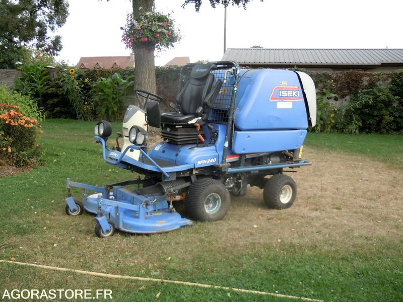 Garden mower TONDEUSE AUTOPORTÉE ISEKI
