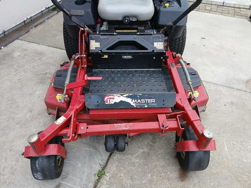 Garden mower Toro Z master 7200