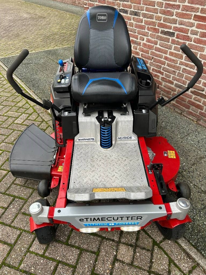 Garden mower Toro eMR 4275