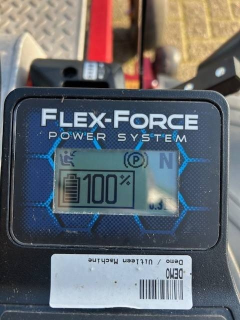 Garden mower Toro eMR 4275