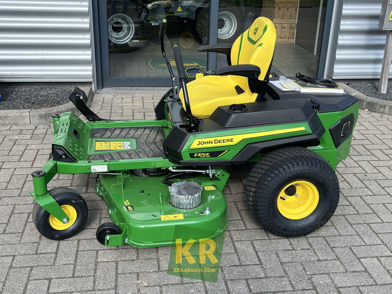Garden mower Z370R ELECTRIC John Deere