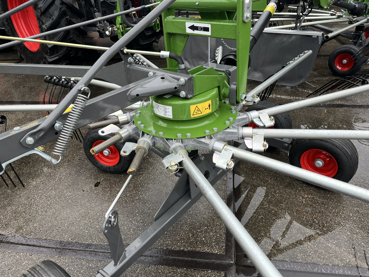 Harrow FENDT Former 880