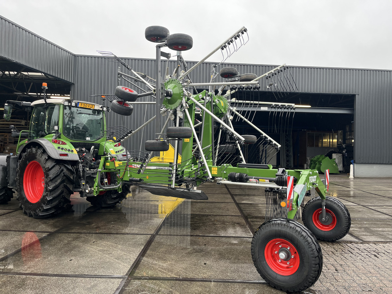 Harrow FENDT Former 880