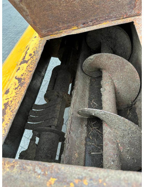 Harvester Samon SU2 uienrooier