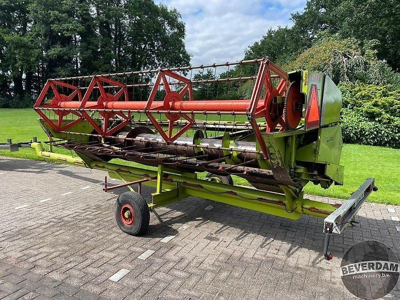Harvester attachment Claas maaibord 400