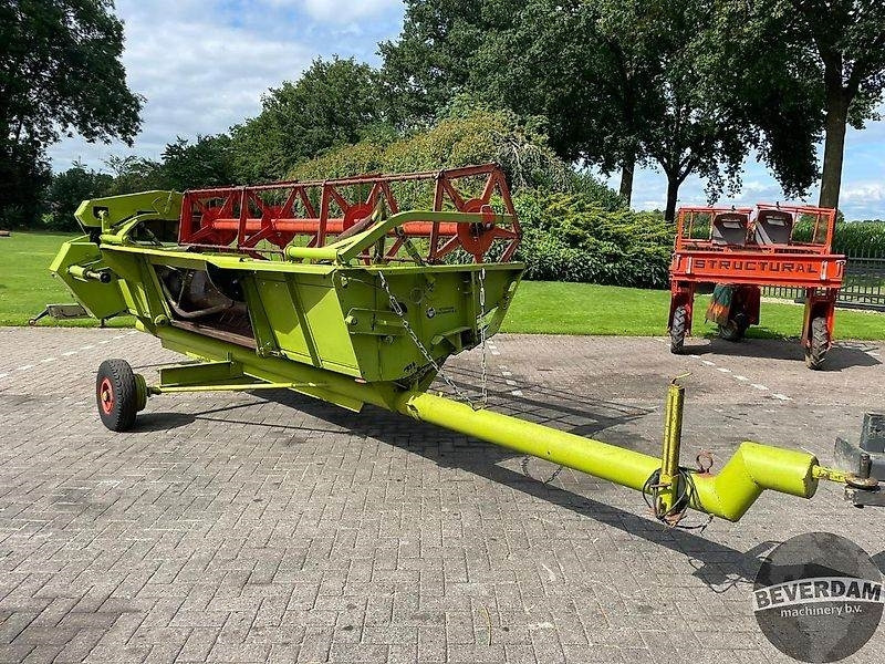 Harvester attachment Claas maaibord 400