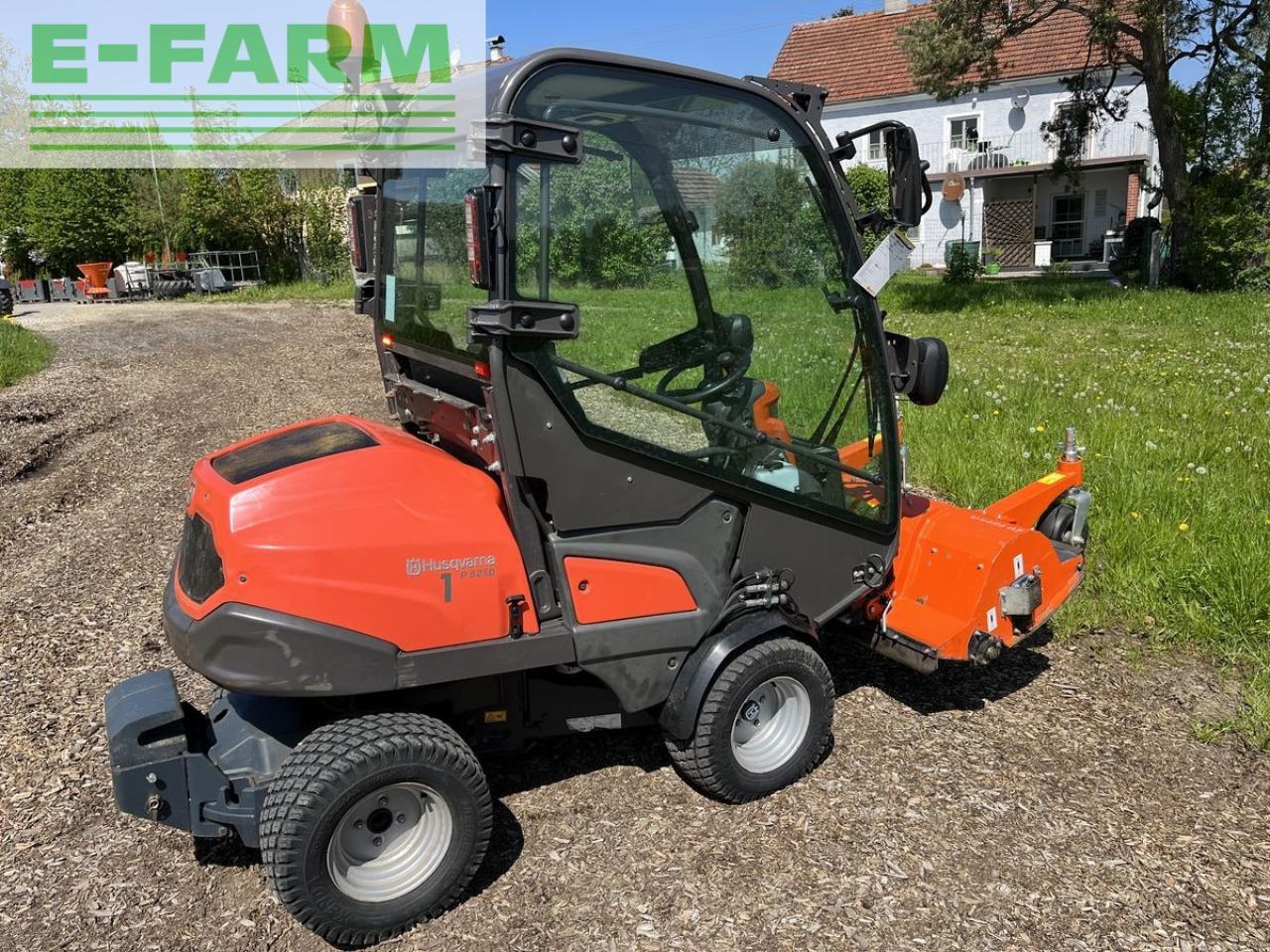 Farm tractor Husqvarna p525 d mit kabine und schleglmäher: picture 7